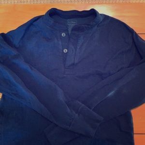 MALE- LL Bean Henley
